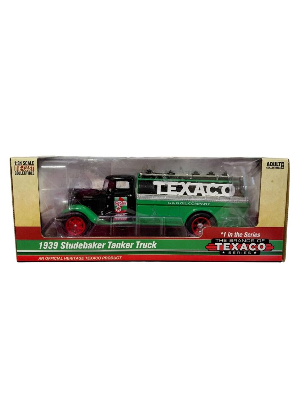 NIB 1939 Studebaker Texaco Tanker Truck 1:34 Scale Die-Cast Collectible